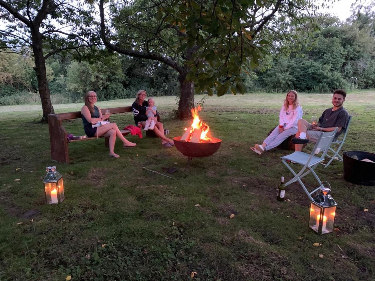 Truly Kentish Holiday Lets Teynham Eksteriør bilde