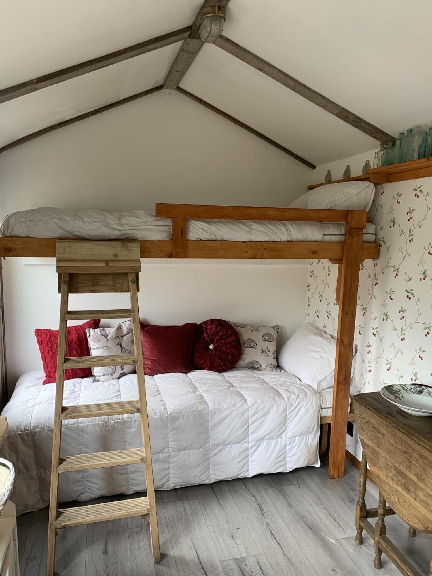 Truly Kentish Holiday Lets Teynham Eksteriør bilde
